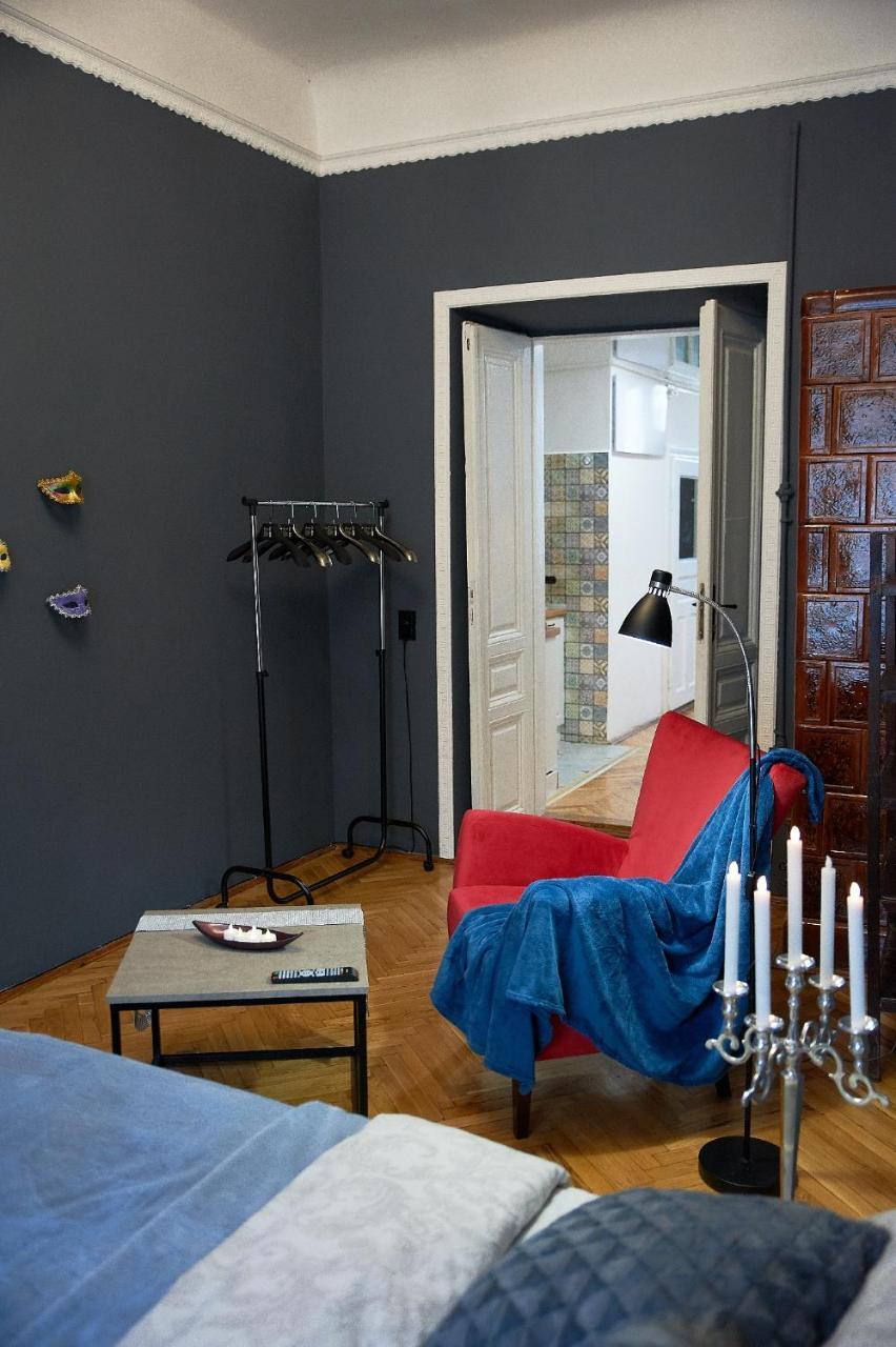 Stylish Apartments In The Center Lviv Extérieur photo